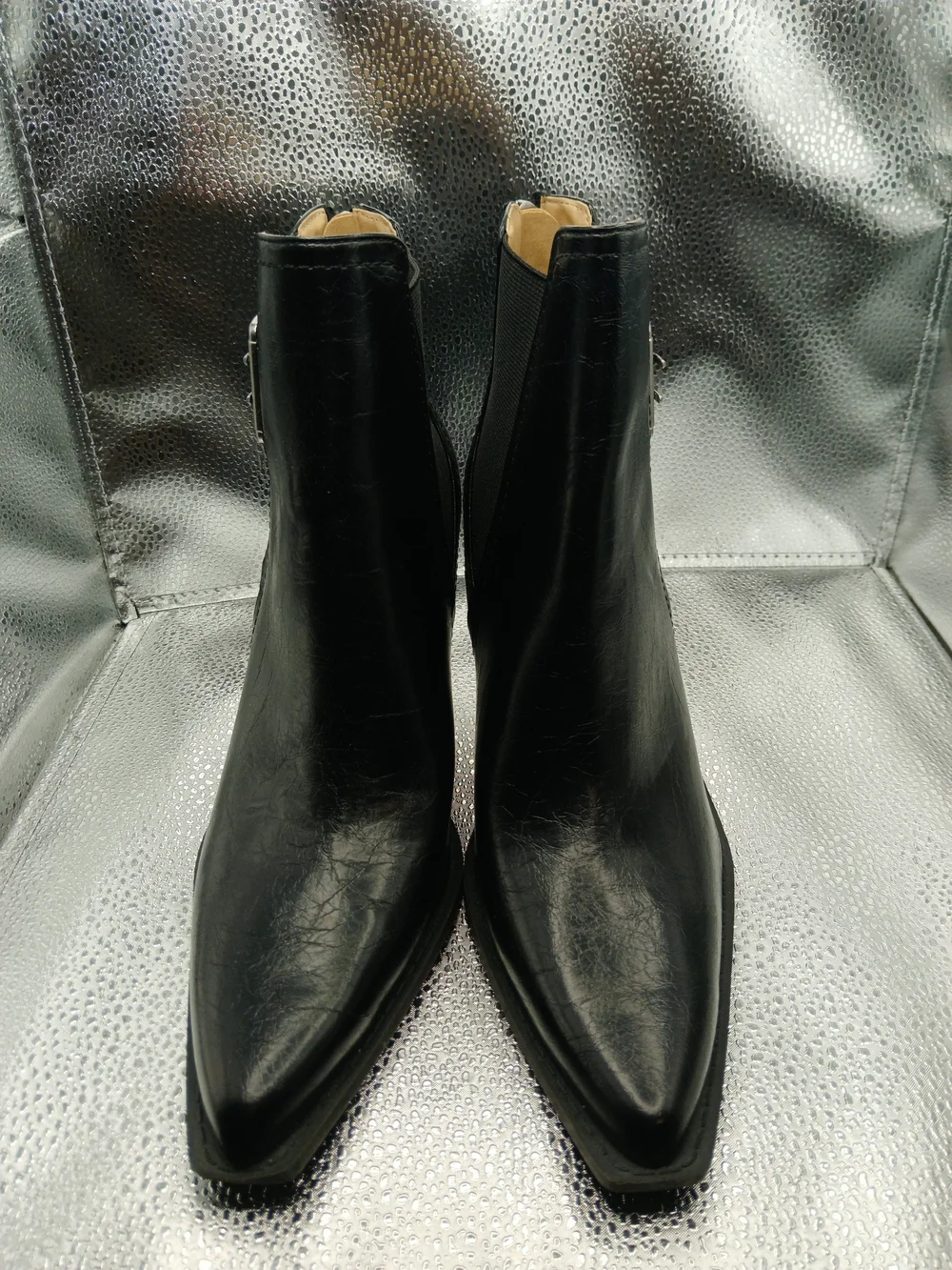 Charles Black Pointed-Toe Western Style Ankle Boots Women's 8.5
